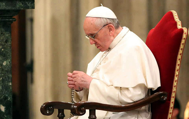 Papa se entristece com ataque em Las Vegas e reza pelas vítimas
